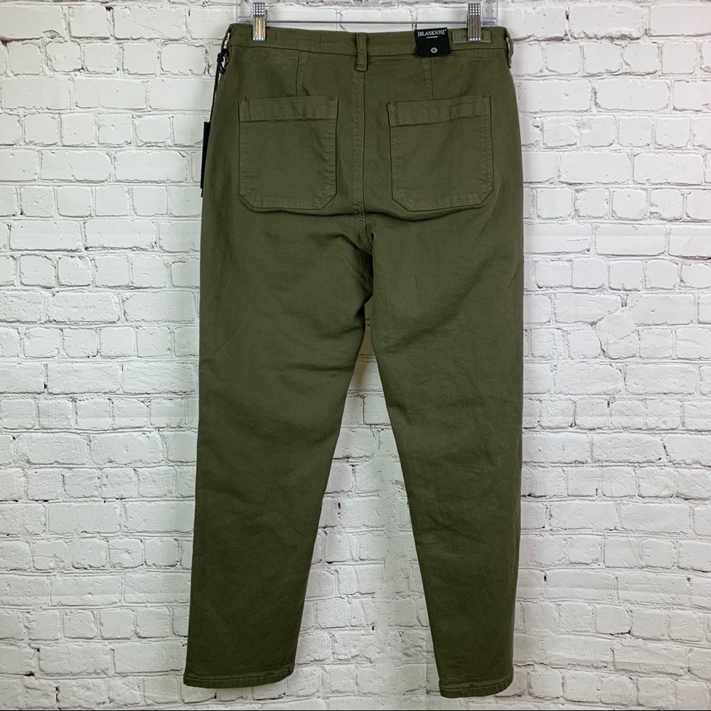 𝅺blank NYC Olive Green Jeans Size 28 - Picture 2 of 9